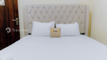 Basic-Zimmer, Bergblick | Verdunkelungsvorhänge, Bügeleisen/Bügelbrett, kostenloses WLAN