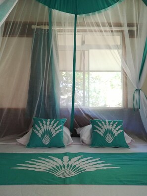 1 bedroom, in-room safe, blackout curtains, free WiFi