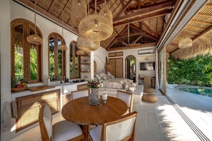 Villa, 1 Bedroom, Patio, Ocean View | Dining room