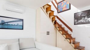 Casa, 2 habitaciones, Terraza | Área de sala de estar