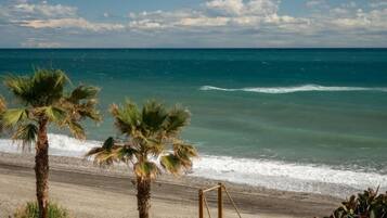 House, 2 Bedrooms, Terrace | Beach