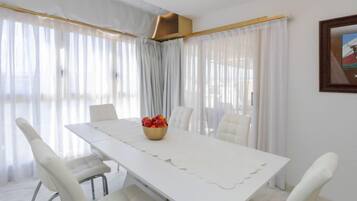 House, Multiple Bedrooms, Terrace | Dining