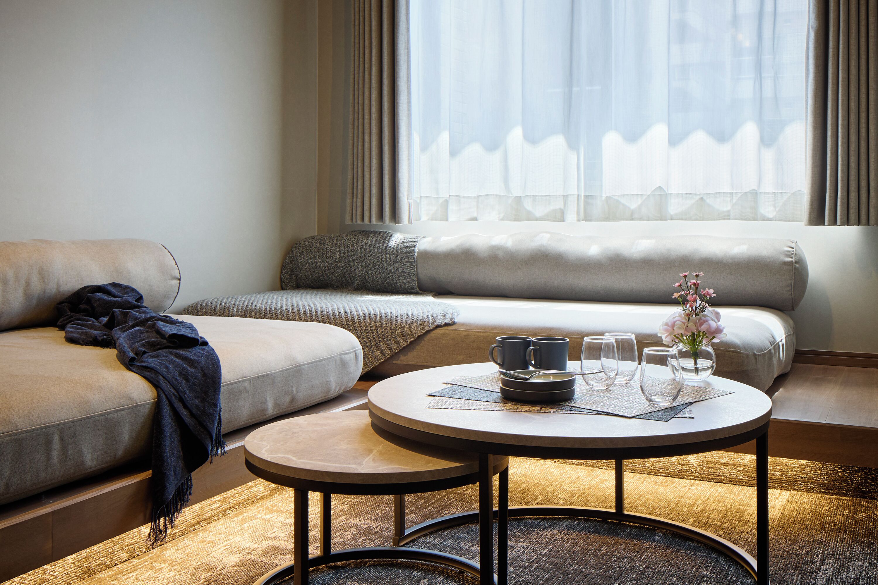 Apartemen Deluks, 2 kamar tidur | Selimut bulu angsa, brankas, Wi-Fi gratis, dan seprai linen