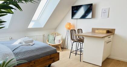 Cozy apartment for 2 near Mering train station