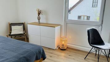 2 Schlafzimmer, Schreibtisch, kostenloses WLAN, Bettwäsche