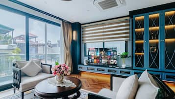 Premier-Apartment, 2 Schlafzimmer, Stadtblick | Innendetails