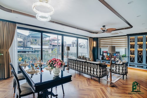 Luxe Paradise Residence Dang Thai Mai