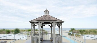 Beautiful ocean view large 3rd floor apt with deck
