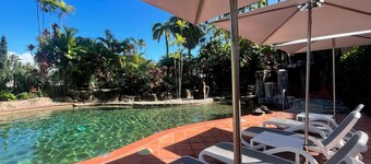 The Sugar Wharf Apartment