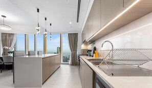 Three Bedroom Two Bathroom Apartments with Burj Khalifa & Dubai Fountain Views