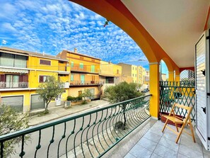 Property grounds - " Sunrise Apartments Comfort " (Bari Sardo)