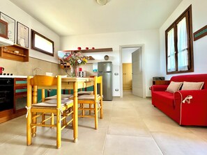 Interior - "  Beach House Bari Sardo " (Bari Sardo)