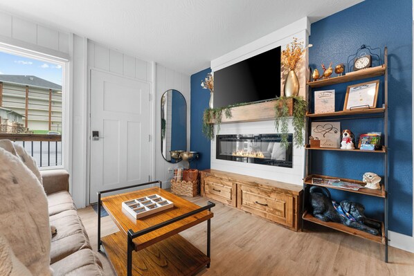 TV connectée, cheminée