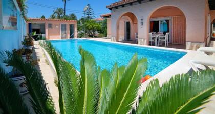 Global Sandra - By Global Rental Holidays 7858