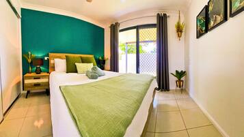 4 quartos, ferros/tábuas de passar roupa, Wi-Fi, roupa de cama