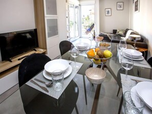 House, 3 Bedrooms, Terrace | Dining - Global Victoria Playa III Plus 7867 (Denia)