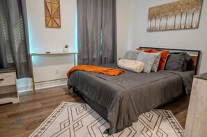 3 Schlafzimmer, Bügeleisen/Bügelbrett, kostenloses WLAN, Bettwäsche
