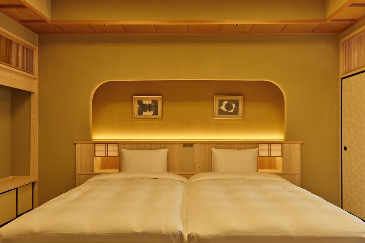 Quarto (Std. Suite w/ Wooden Bath, Twin Bed) | 1 quarto, roupas de cama antialérgicas, frigobar, cofres nos quartos