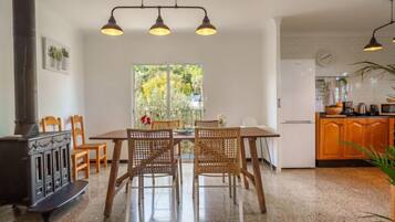 House, 5 Bedrooms, Terrace | Dining