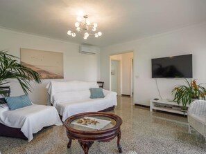 House, 5 Bedrooms, Terrace | Living area - Global Can Passos - By Global Rental Holidays 7991 (Selva)