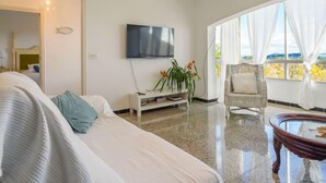 Maison, 5 chambres, terrasse | 5 chambres