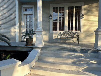 Historic Natural Beauty New Orleans Home 15 Min to French Quarter