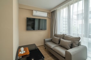 1 bedroom, desk, free WiFi