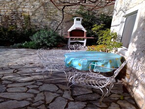 Apartment (Two Bedroom Apartment with Terrace (A) | Grill-/Picknickplatz