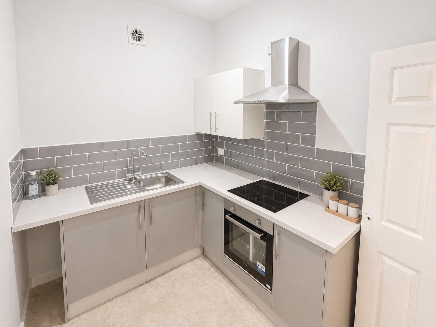 Family Apartment, 2 Bedrooms | Private kitchen | Coffee/tea maker