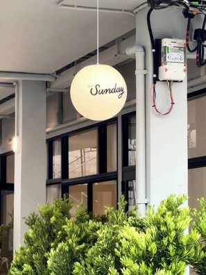 Exterior - Dear Sunday Hometel Bangkok (Bangkok)