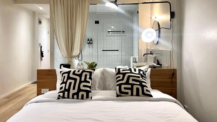 Dear Sunday Hometel Bangkok