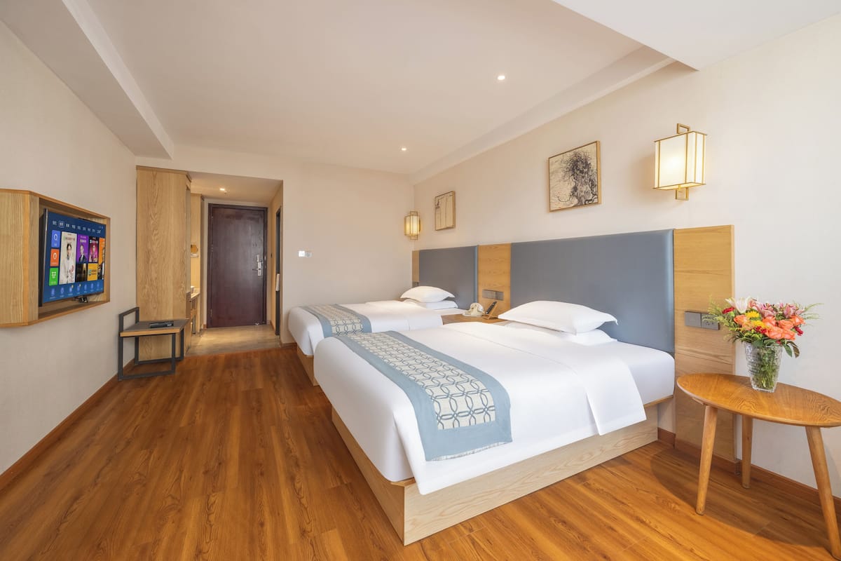 Twin Room | Desk, laptop workspace, blackout curtains, iron/ironing board