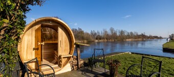 Wellness verblijf aan het water in Friesland