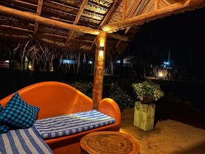 In-room safe, individually furnished, blackout curtains, soundproofing - Roshanne Beach Resort (Kalpitiya)