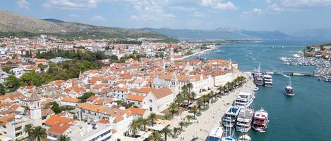 House (Five Bedroom Holiday Home) | Aerial view