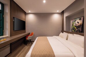 Basic Double Room, Garden View | Desk, laptop workspace, free WiFi - world guanyunli hotel (Qingdao)