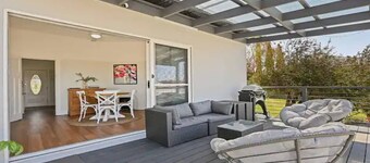 Bant Cottage, Bant Cottage - Gorgeous Renovation, Neatly Styled