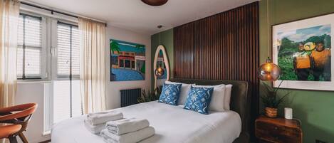 1 bedroom, iron/ironing board, Internet, bed sheets