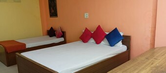 Sanskriti Paying Guest House