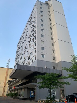 Exterior - Nemuru Stay BTC (Bekasi)
