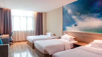 Superior Triple Room | Premium bedding, memory foam beds, desk, laptop workspace