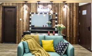 Deluxe-Vierbettzimmer, Nur Frauen