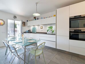 Dining - Apartment Le 48 by Interhome (Arcachon)