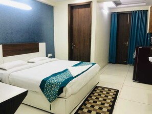 Reception - Basra Hotel - Gurgaon (Gurugram)