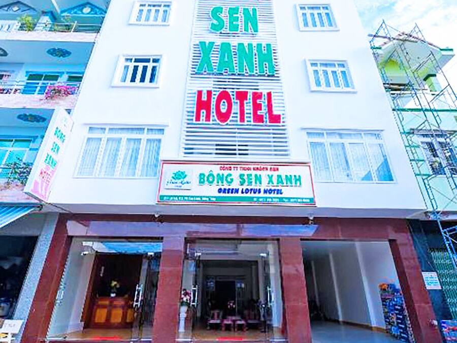 Mặt tiền nơi lưu trú