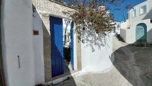 House | Exterior detail - 3-bed Island Villa - Garden Terrace & Sunset Views (Rhodes)