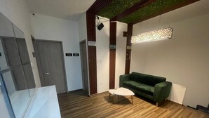 Living area - HOTEL BOUTIQUE LOS REYES (Acacias)
