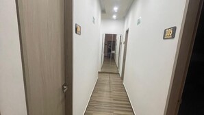 Hallway - HOTEL BOUTIQUE LOS REYES (Acacias)