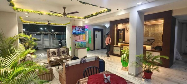 Reception - Hotel Asian Inn (Nagpur)