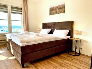 4 Schlafzimmer, Bügeleisen/Bügelbrett, Reisekinderbett, kostenloses WLAN